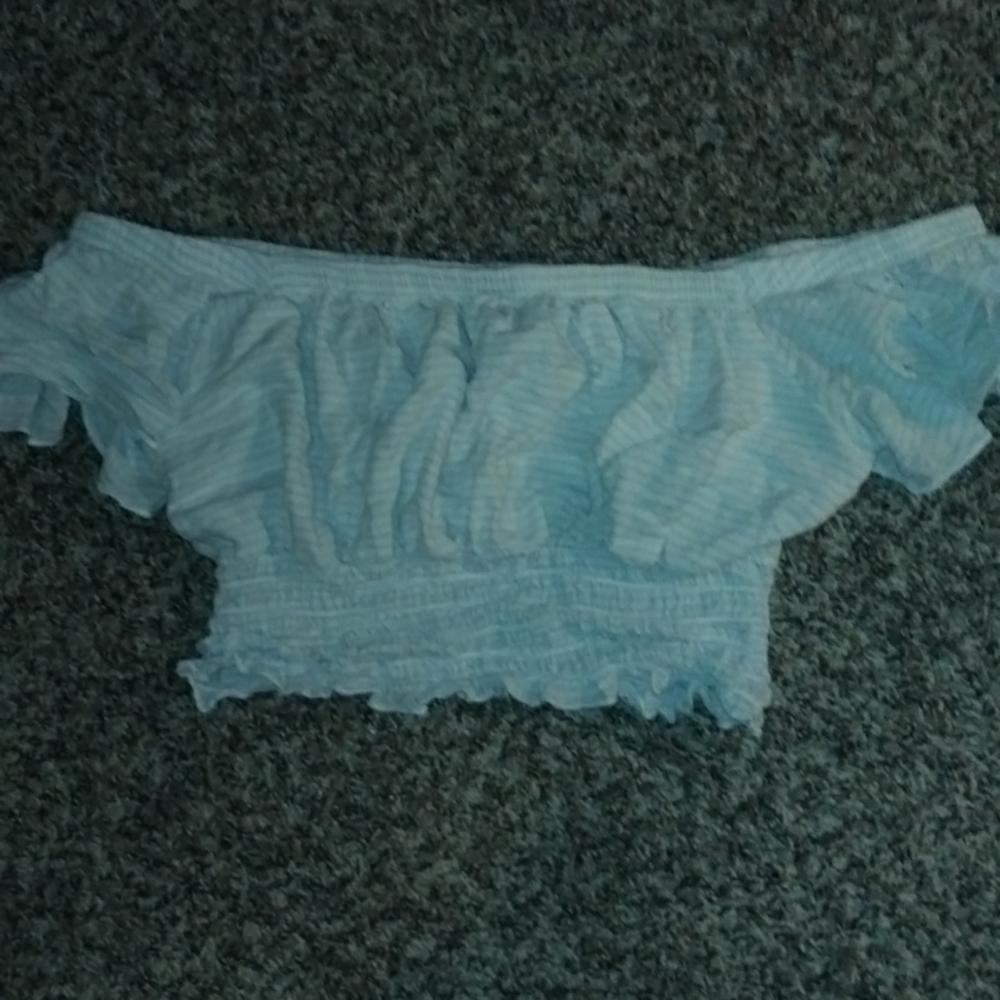 White striped belle crop top work only once